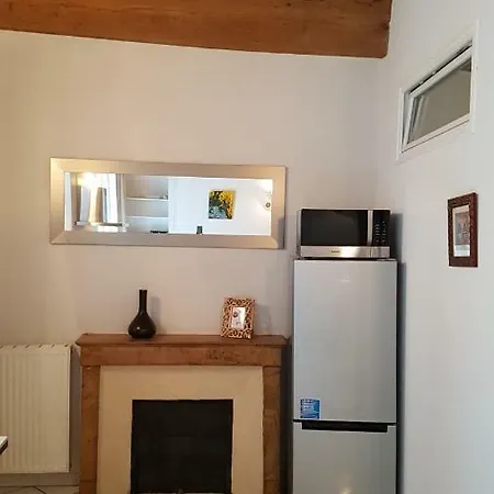 Hypercentre - Charme De L'ancien Apartment