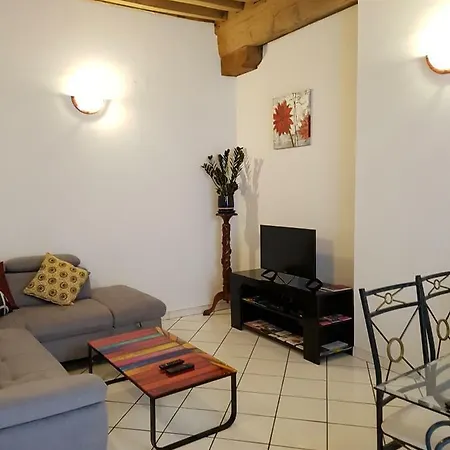 Apartment Hypercentre - Charme De L'ancien